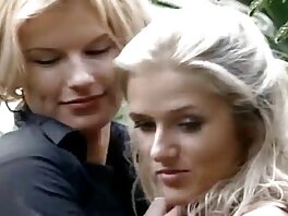 Две възбудени блондинки порно с бабички Сара и Обри смучат и чукат твърдо кълване с наслада